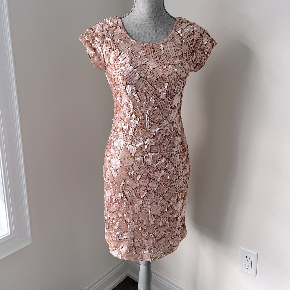 Miss Selfridge Gorgeous Blush sequin dress! SIZE 6. WORN ONCE!
